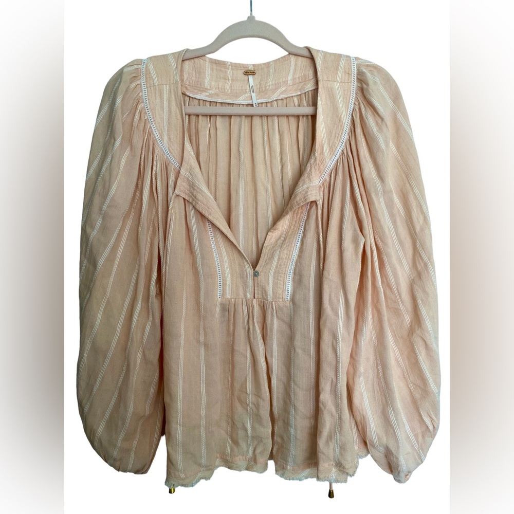 Free People Size Medium Wrapped in Rhythm Peasant Tie Top Blouse Relaxed Pink